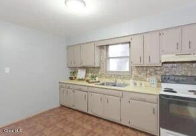 565 Nott Street, Schenectady, NY 12308