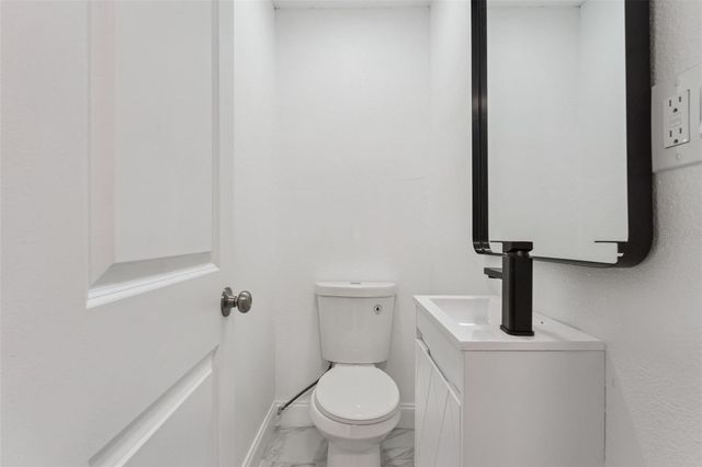 5738 YUCATAN DRIVE, Orlando, FL 32807