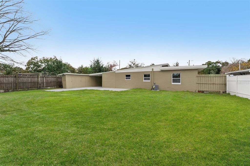 Image 42 of property listing at 5738 YUCATAN DRIVE, Orlando, FL 32807