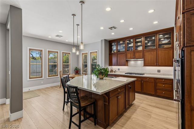 10713 Beringer Drive, Las Vegas, NV 89144