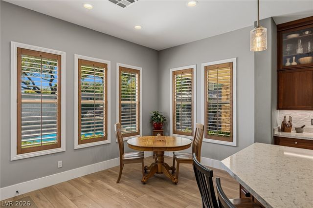 10713 Beringer Drive, Las Vegas, NV 89144