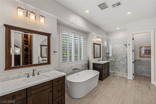 10713 Beringer Drive, Las Vegas, NV 89144