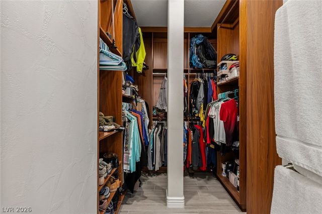 10713 Beringer Drive, Las Vegas, NV 89144