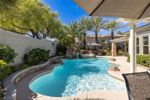 10713 Beringer Drive, Las Vegas, NV 89144