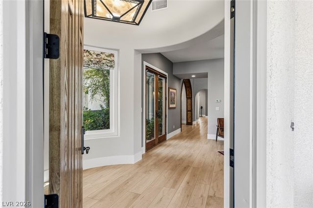 10713 Beringer Drive, Las Vegas, NV 89144