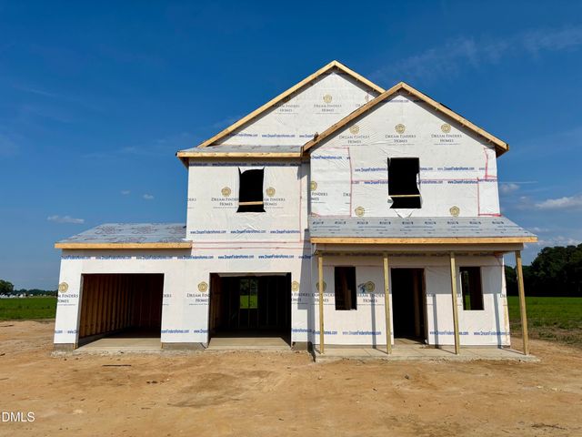 202 Piper Pointe Drive, Pikeville, NC 27863