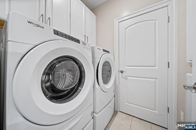 30 Arnold Drive, Wood Ridge, NJ 07075