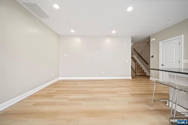 30 Arnold Drive, Wood Ridge, NJ 07075