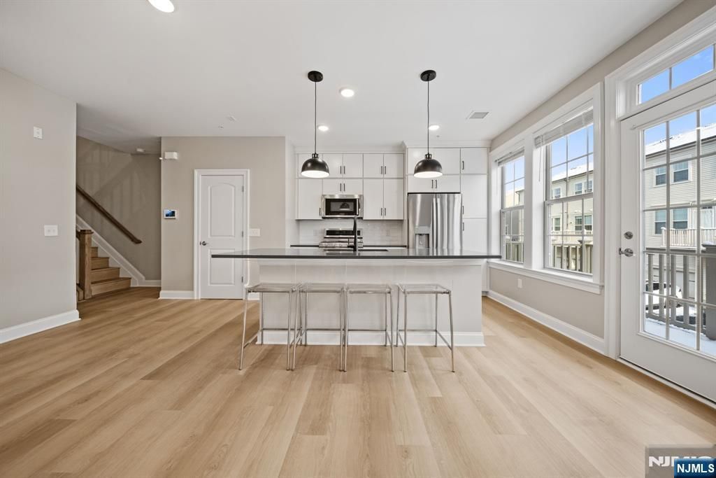 30 Arnold Drive, Wood Ridge, NJ 07075