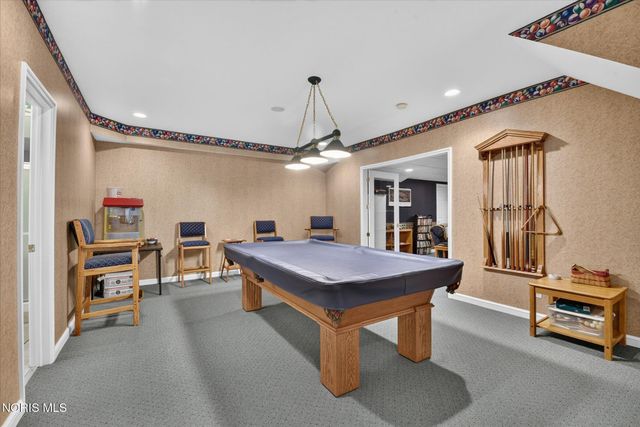 11344 Monclova Road, Monclova, OH 43542