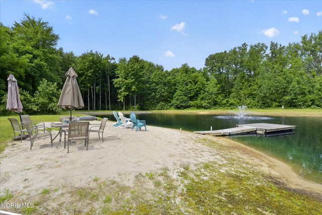 11344 Monclova Road, Monclova, OH 43542