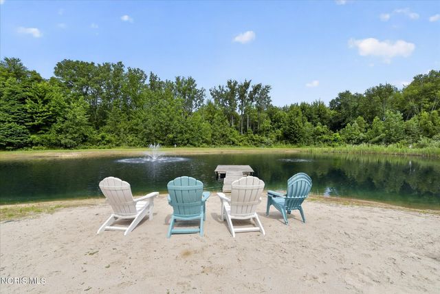 11344 Monclova Road, Monclova, OH 43542