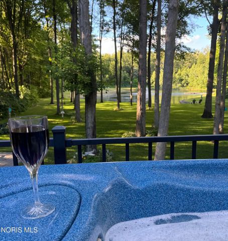 11344 Monclova Road, Monclova, OH 43542