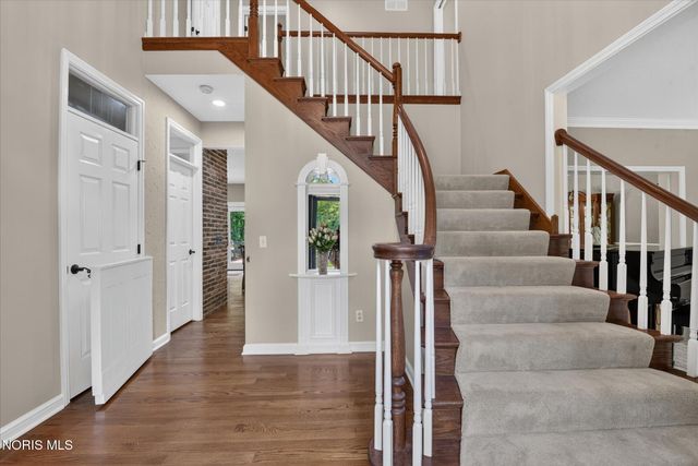 11344 Monclova Road, Monclova, OH 43542