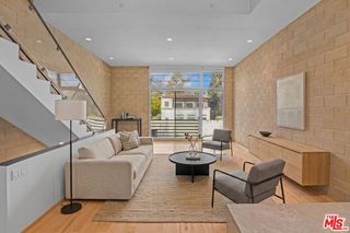 717 N Highland Avenue 16, Los Angeles, CA 90038