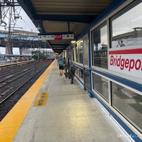 45 Melrose Avenue 2, Bridgeport, CT 06605