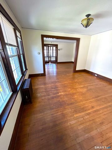 45 Melrose Avenue 2, Bridgeport, CT 06605