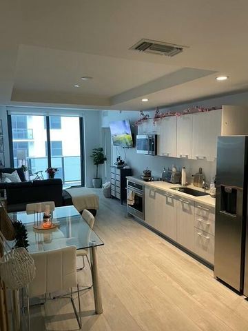 55 SW 9th Street 3209, Miami, FL 33130