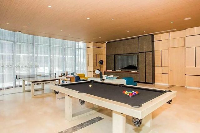 55 SW 9th Street 3209, Miami, FL 33130