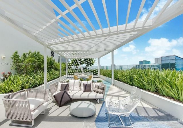55 SW 9th Street 3209, Miami, FL 33130