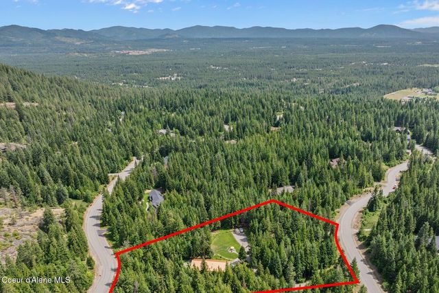 24721 N Teddy Loop, Rathdrum, ID 83858