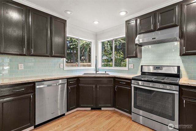 8909 172nd Street Ct E, Puyallup, WA 98375