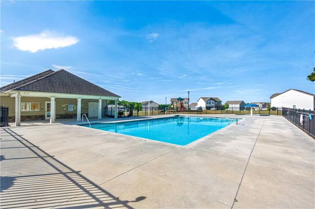 401 Hughes Lane, Pendergrass, GA 30567