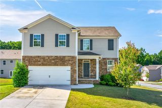401 Hughes Lane, Pendergrass, GA 30567
