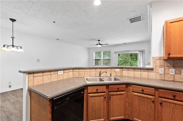 125 Ellis Drive 125, Conyers, GA 30012