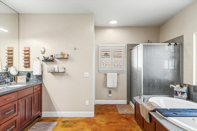 4850 Dunn Rd, Valley Springs, CA 95252