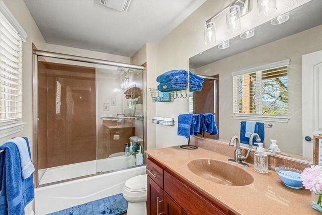 4850 Dunn Rd, Valley Springs, CA 95252