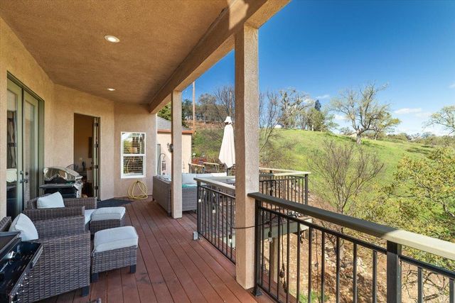 4850 Dunn Rd, Valley Springs, CA 95252