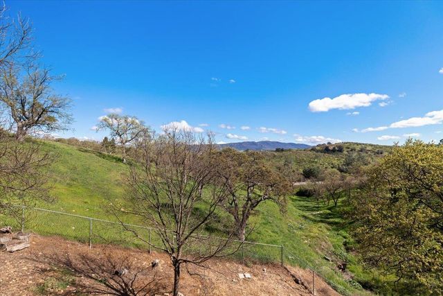 4850 Dunn Rd, Valley Springs, CA 95252