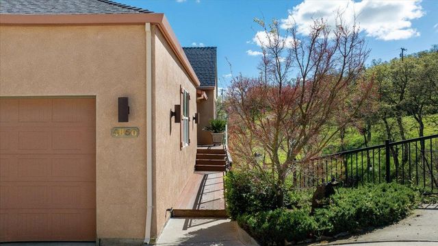 4850 Dunn Rd, Valley Springs, CA 95252