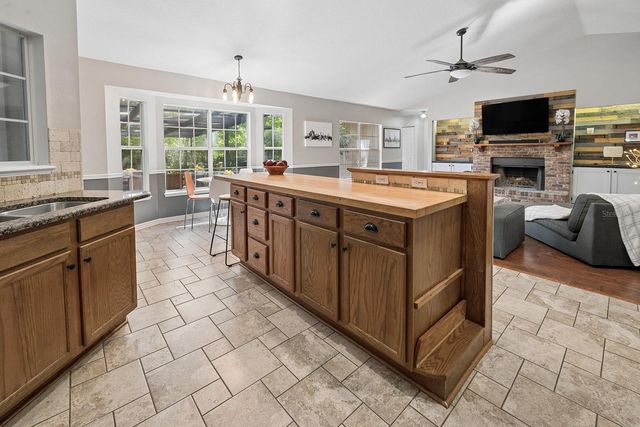 6924 SW 80TH DRIVE, Gainesville, FL 32608