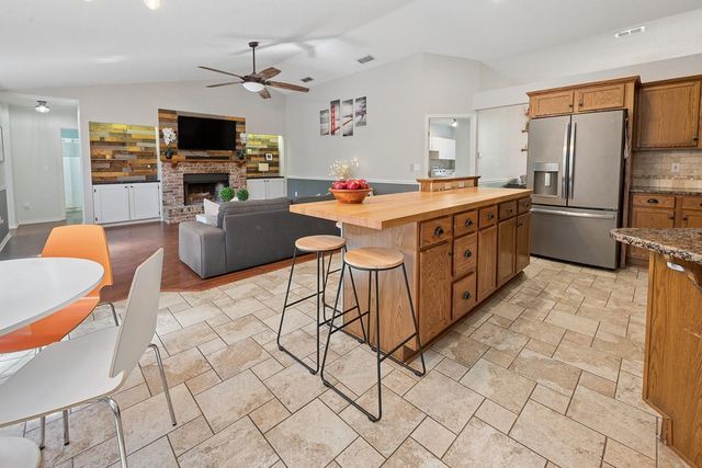 6924 SW 80TH DRIVE, Gainesville, FL 32608