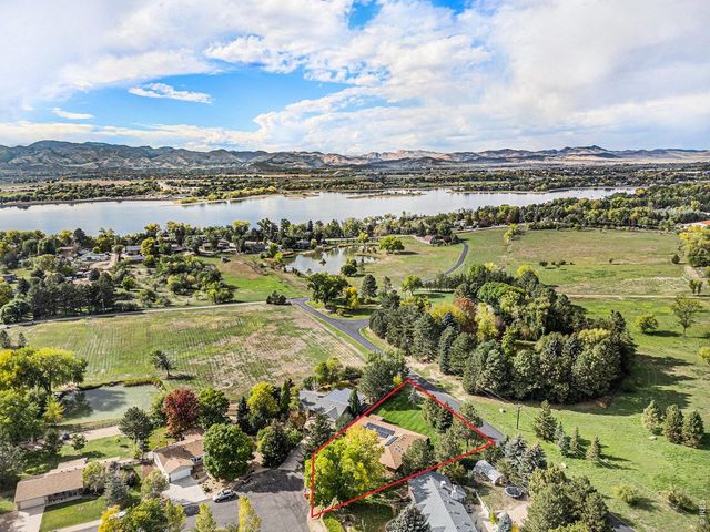 600 Collingswood Dr, Fort Collins, CO 80524