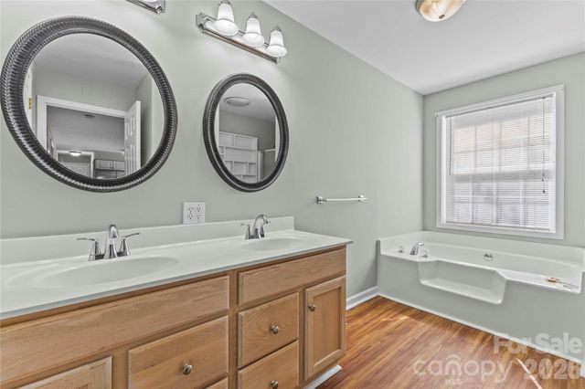 113 Heather Glen Lane, Belmont, NC 28012