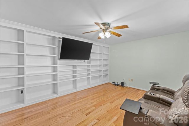 113 Heather Glen Lane, Belmont, NC 28012