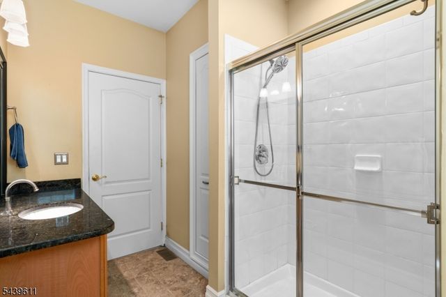 3 Culture Ct, West Amwell Twp., NJ 08530