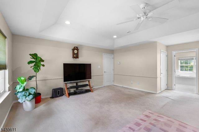 3 Culture Ct, West Amwell Twp., NJ 08530