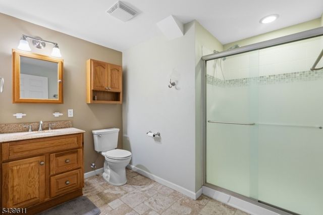 3 Culture Ct, West Amwell Twp., NJ 08530