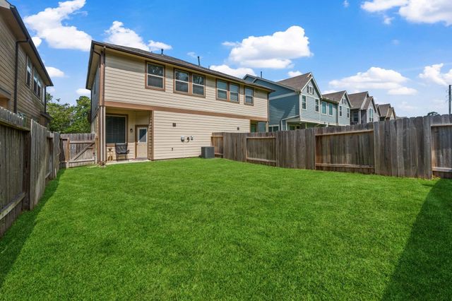 18422 Jasmine Garden Place, Humble, TX 77346