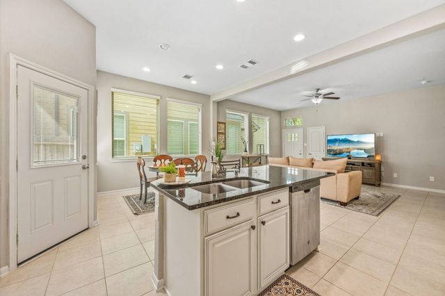 18422 Jasmine Garden Place, Humble, TX 77346