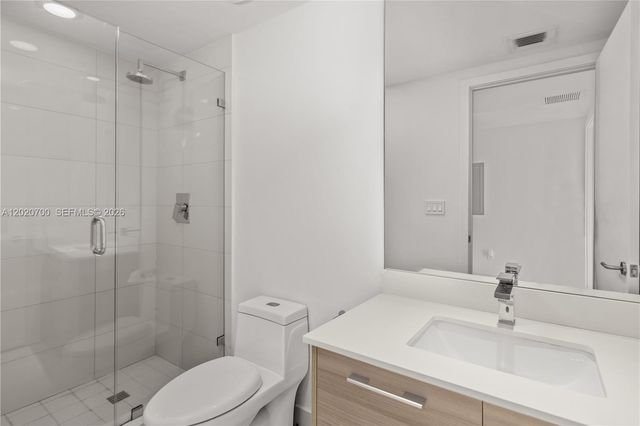 1300 S Miami Ave 1405, Miami, FL 33130
