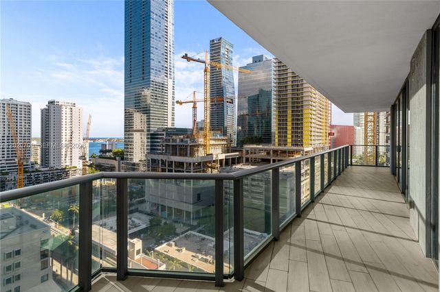 1300 S Miami Ave 1405, Miami, FL 33130