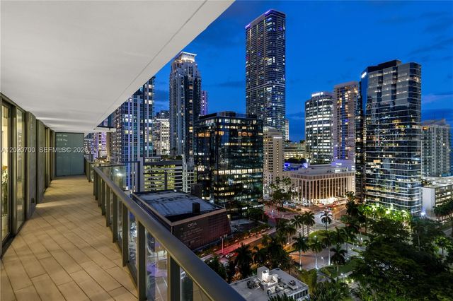 1300 S Miami Ave 1405, Miami, FL 33130