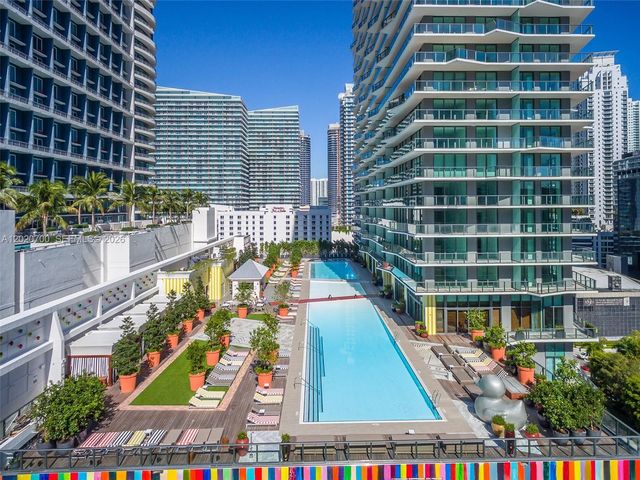 1300 S Miami Ave 1405, Miami, FL 33130