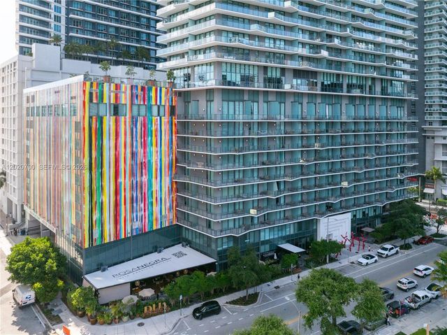 1300 S Miami Ave 1405, Miami, FL 33130