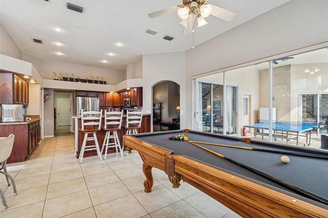 16711 LONGLEAT DRIVE, Lutz, FL 33549